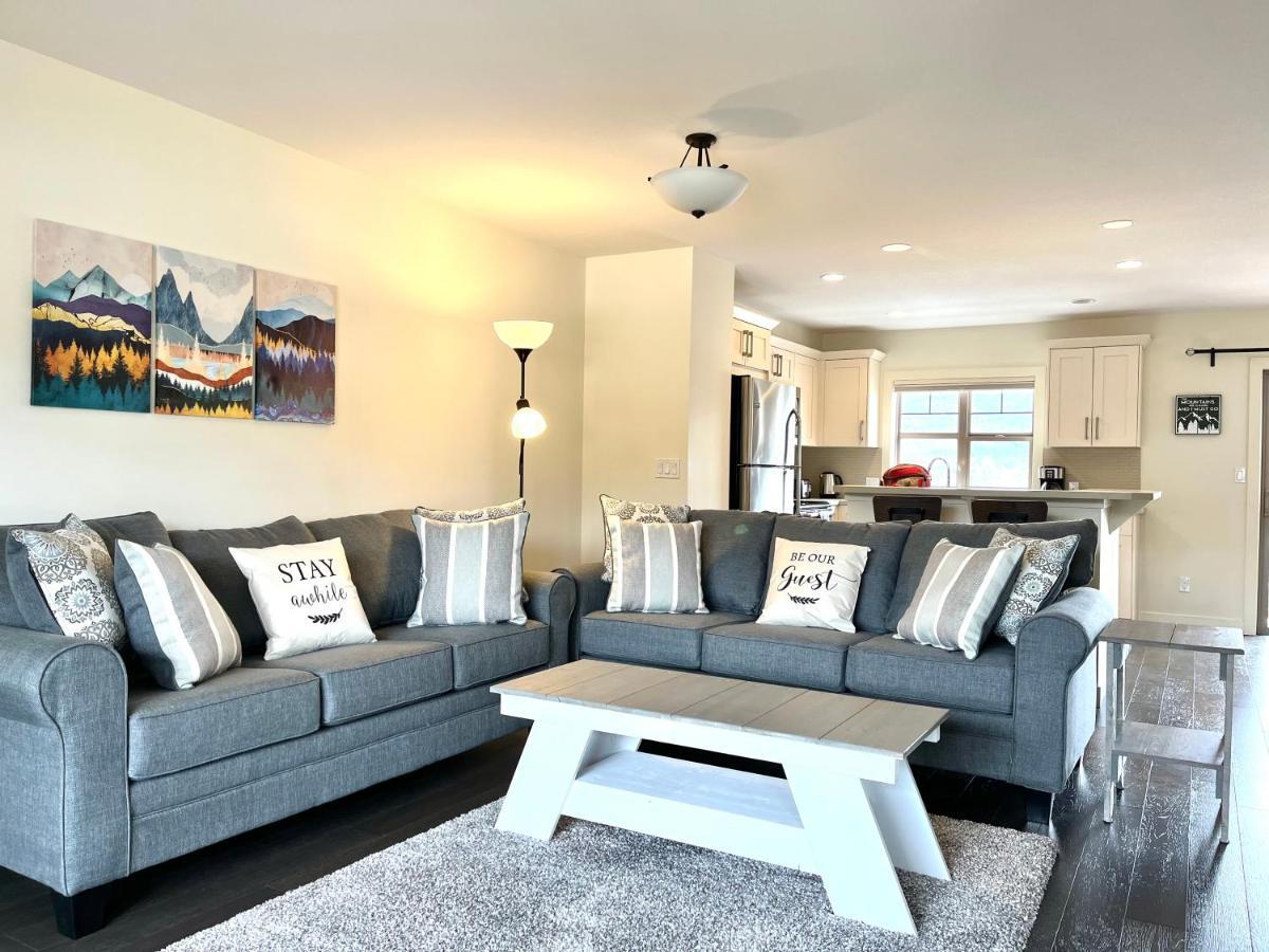 Perfect Base Invermere 3Bd Townhouse Mt Views With Garage Экстерьер фото