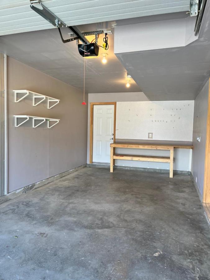 Perfect Base Invermere 3Bd Townhouse Mt Views With Garage Экстерьер фото